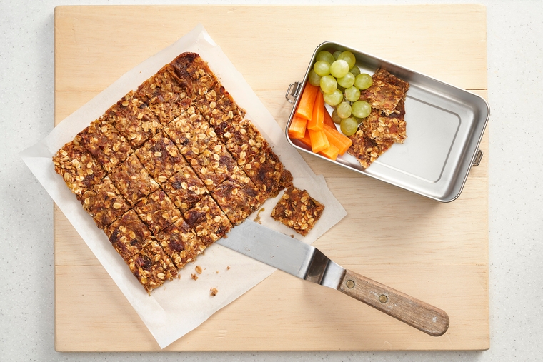 Date & Muesli Slice