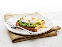 Smasjed peas on toast